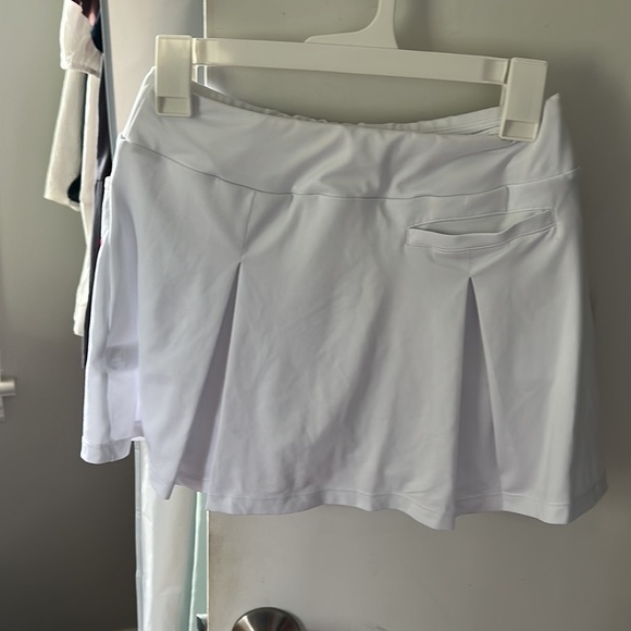 NWOT Tail white label pleated skirt - Picture 6 of 6